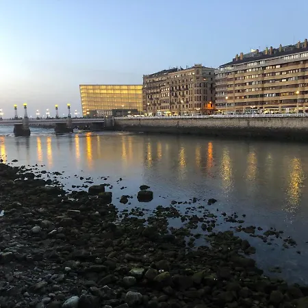 Cabernet Sauvignon Apartment. Surf Апартаменты