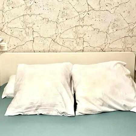 Cabernet Sauvignon Apartment. Surf