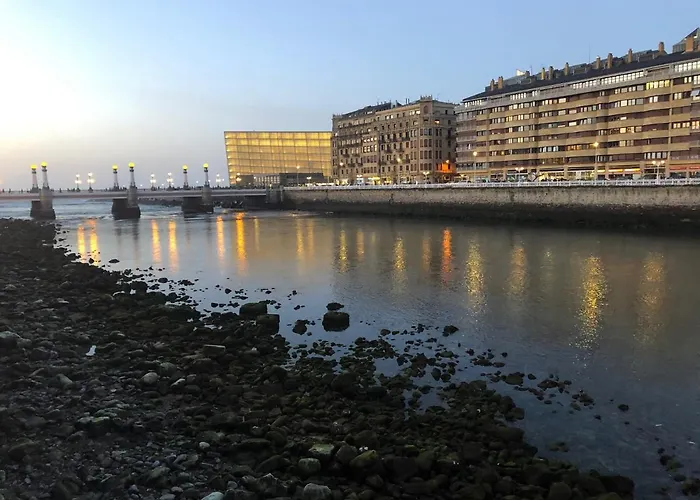 Cabernet Sauvignon Apartment. Surf 아파트