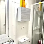 Cabernet Sauvignon Apartment. Surf